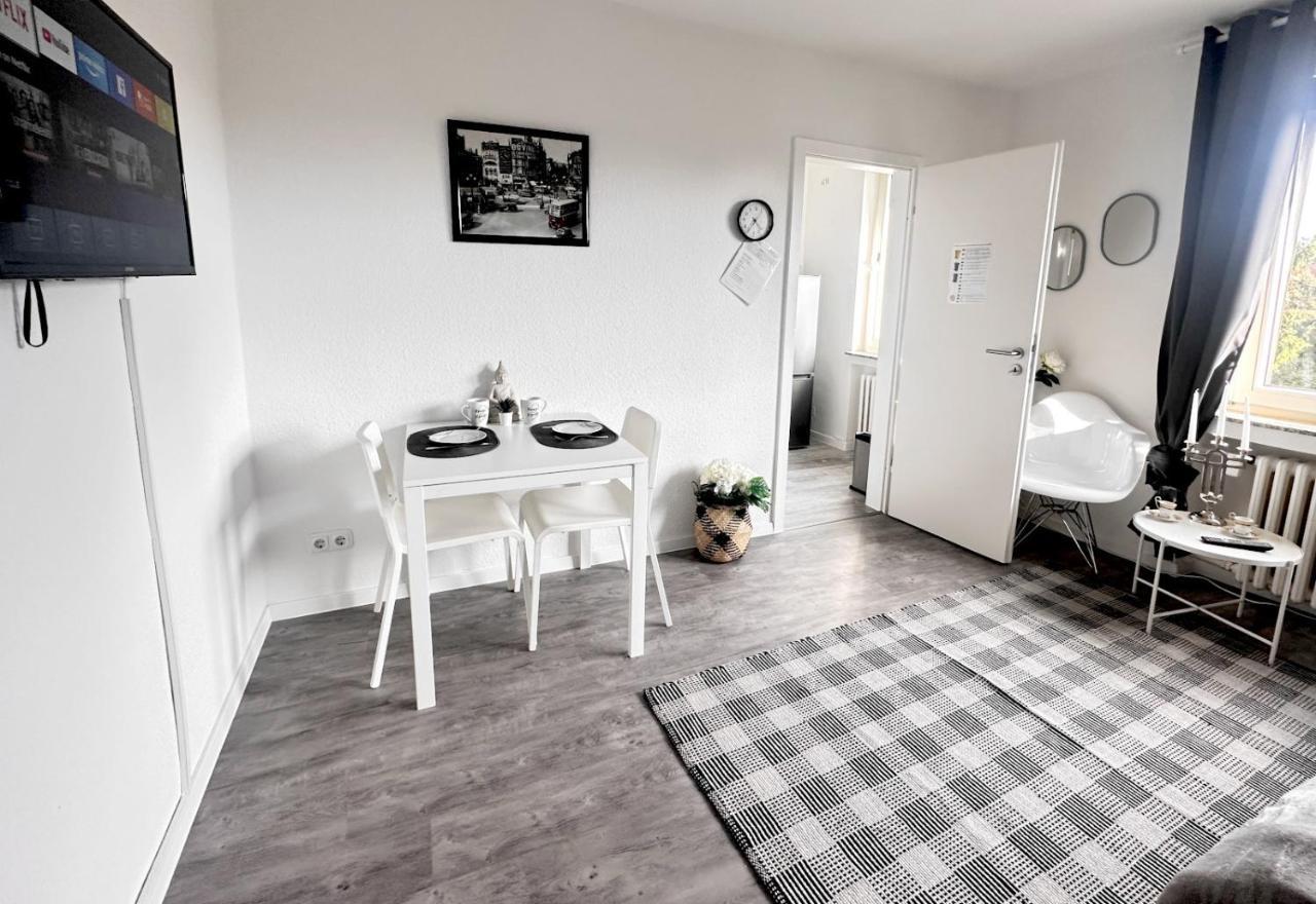 Vaz Apartments Essen, Kueche, Wlan, Tv, Netflix, Ca 15 Min Messe U Hbf מראה חיצוני תמונה